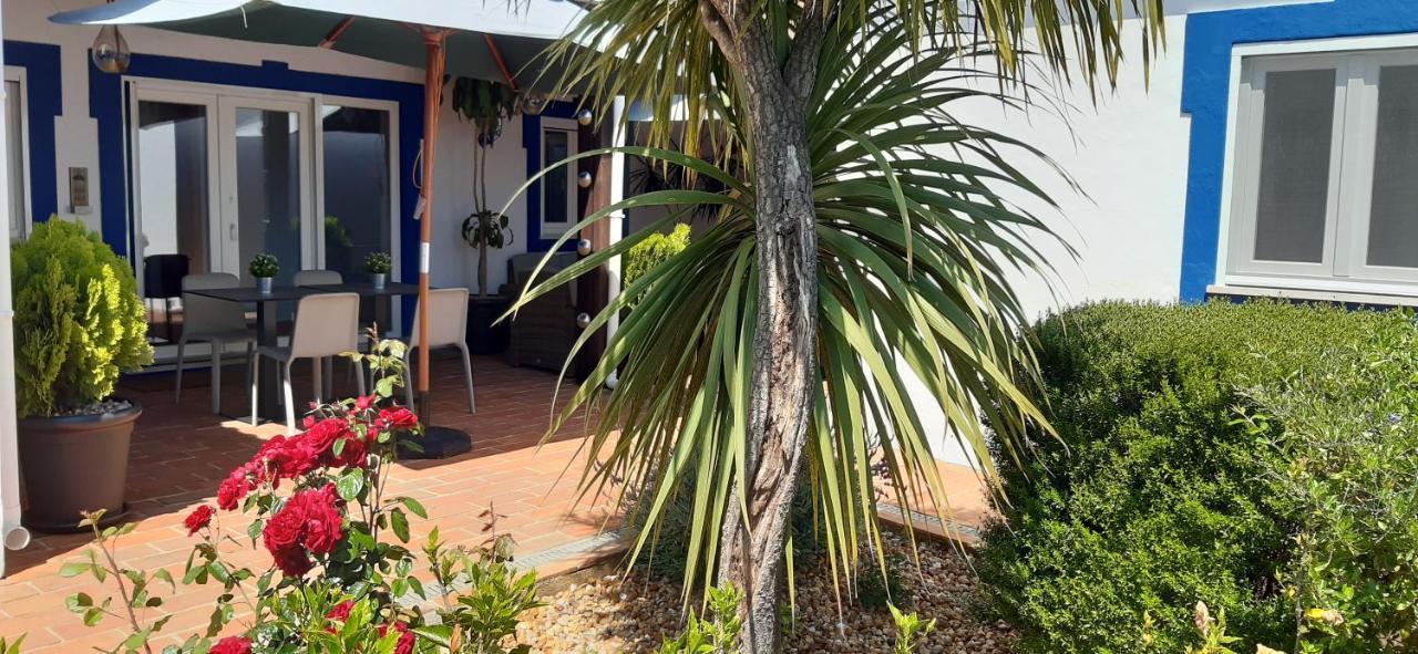 Aprahouseloule Guesthouse Exterior foto